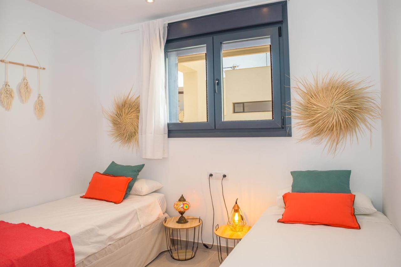 Casa Turquesa - Garaje Y Terraza Apartment Tarifa Bagian luar foto